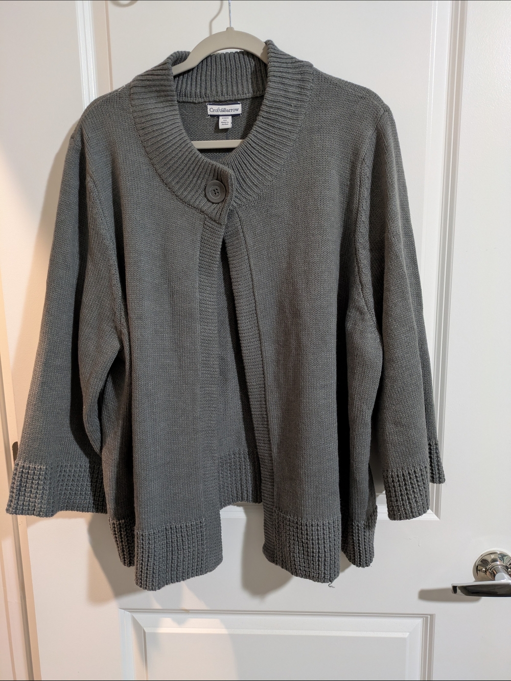croft & barrow Gray Button-Closure Women's Knit Cardigan